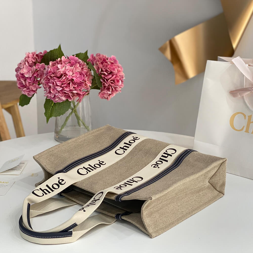 Chloe Large Woody tote bag in linen