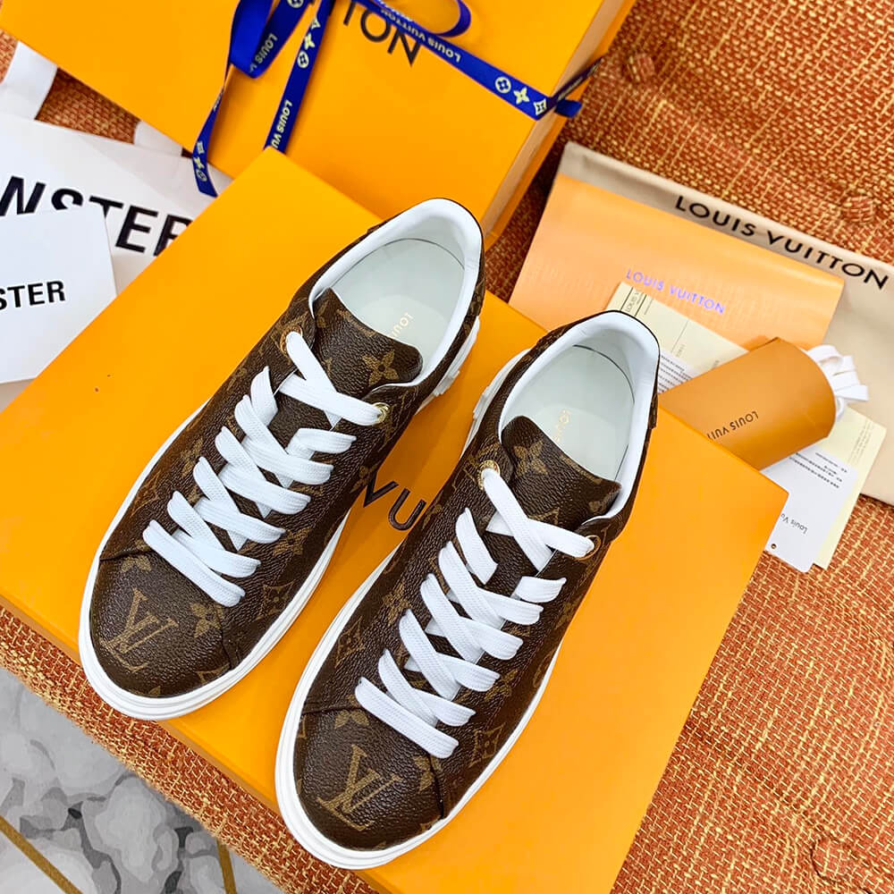 TIME OUT SNEAKER